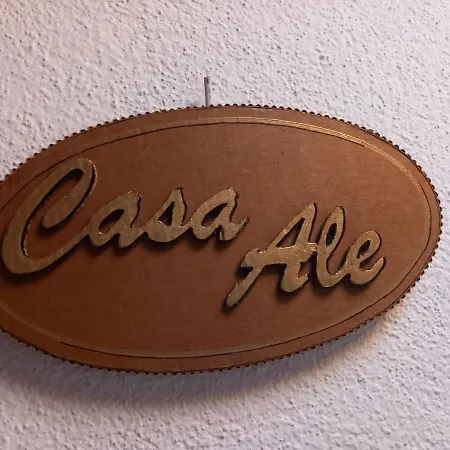 Casa Ale アパート ドルチェアックア