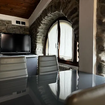 Casa Ale Apartment *